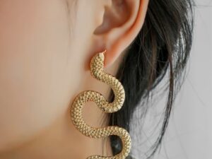 Zinc Alloy Snake Earrings
